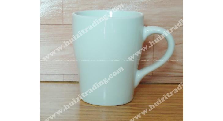 Porcelain Mug